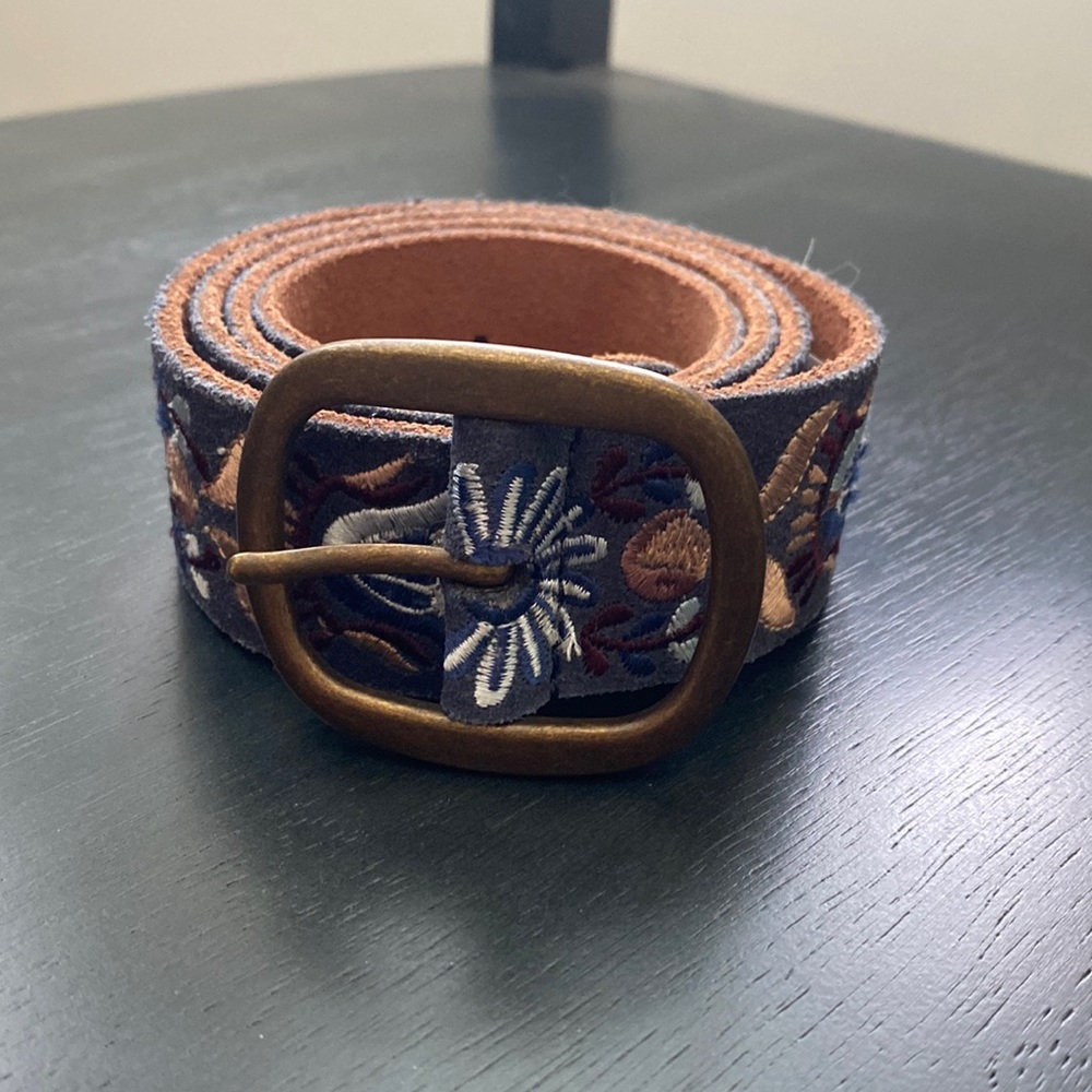Lucky Brand Dark Blue belt with embroidery of red,tan,light blue